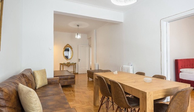 Victoria Best Apartments # 3 in Athina