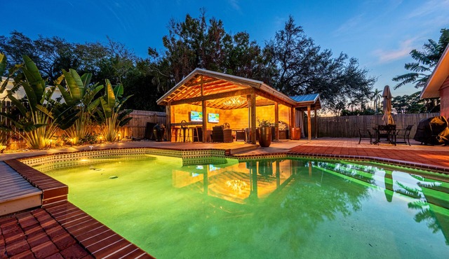 ⚓Villa Bella! Amazing pool home min from downtown! ⚓ in Bradenton