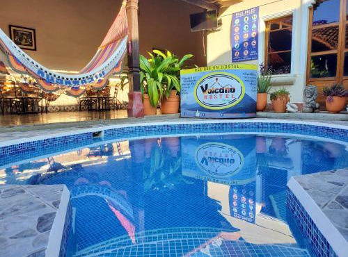 Volcano Hostel in León