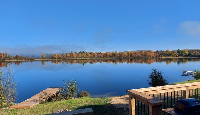 Waterfront Cottage Suite, 2 Bdrm 2 Bath, Beach, Firepit, Dock, Deck BBQ Sleeps 6 in Combermere