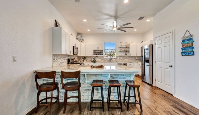 Waterfront with Ocean Access in Bradenton in Bradenton