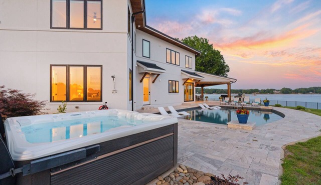 Waterview Oasis | Pool & hot tub| Game Room | Outdoor Kitchen in Terrell