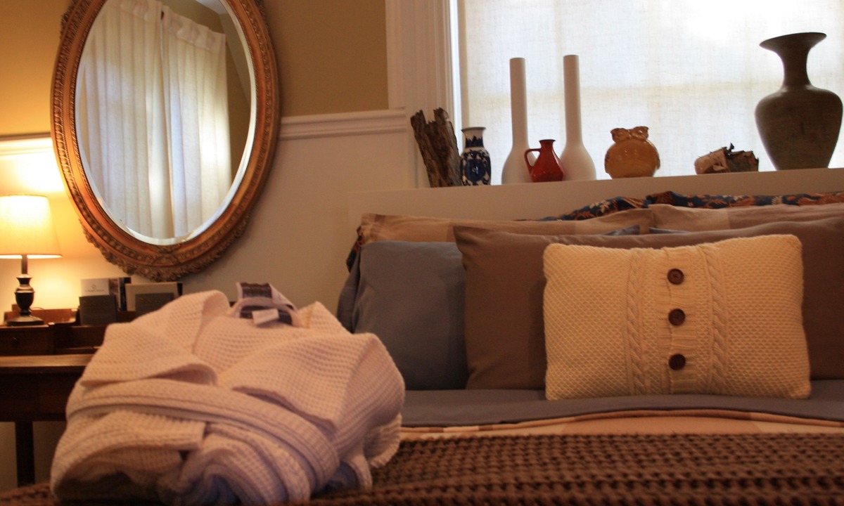 Magog Bed & Breakfast | La Maison de Ville - bed & bistro