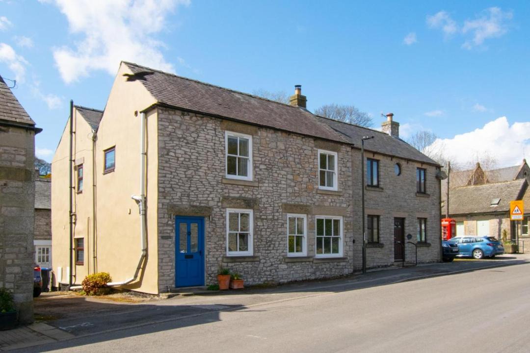 Tideswell House | 4 Bed in Buxton oc-dcjar
