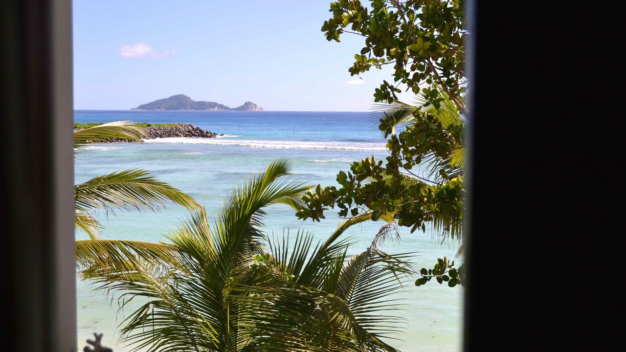 Photo of Bedroom in Silhouette Island