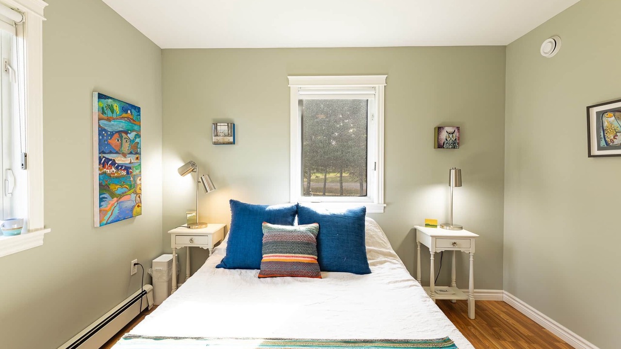 Photo of Bedroom in West Covehead