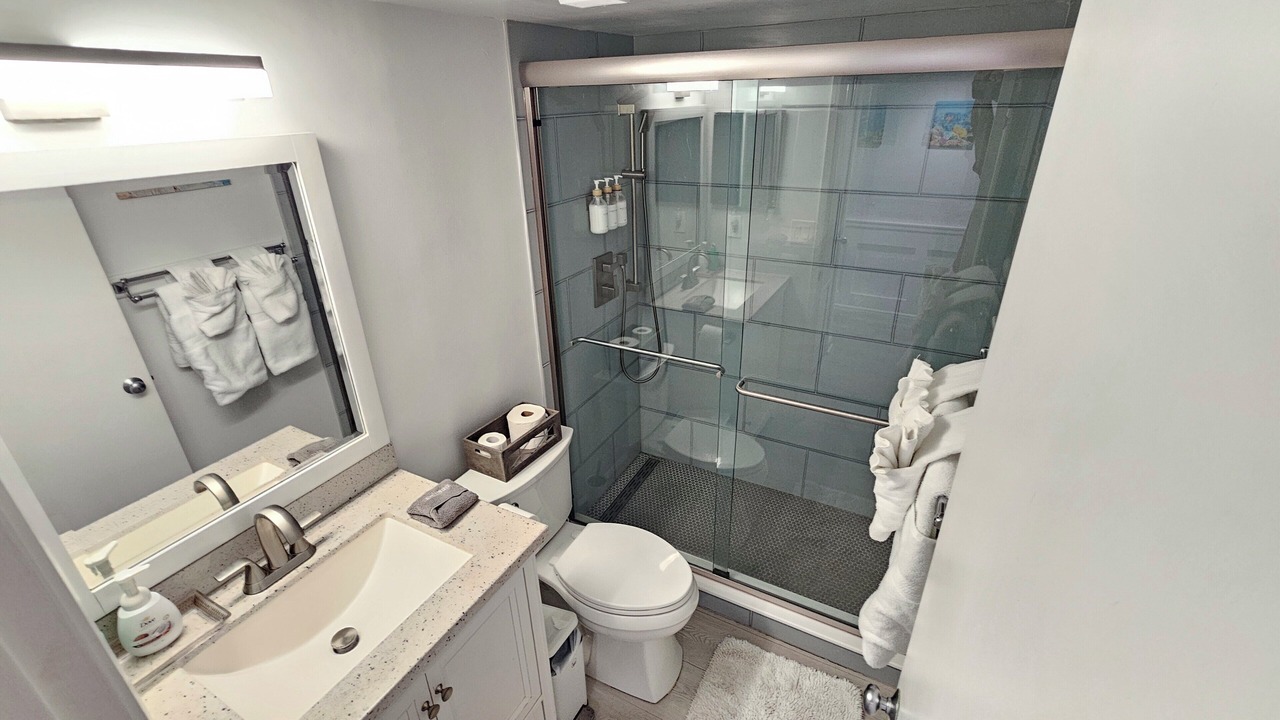 Photo of Bathroom in Stuart