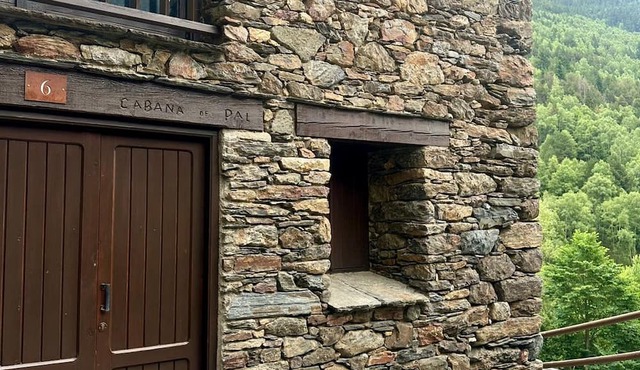 Authentic and comfortable Chalet, near Arcalis ski resort, multi-activities in Ordino