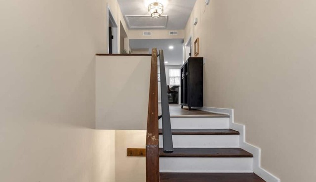 Church Hill Hideaway #2 | Serene Escape Sleeps 4! in Richmond