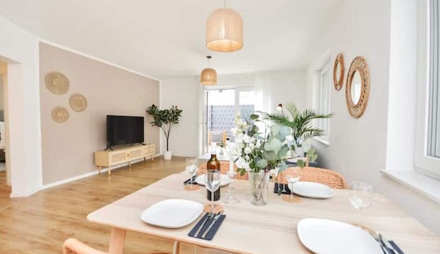 Moderne & Elegante Terrassenwohnung Wifi TV in Bielefeld
