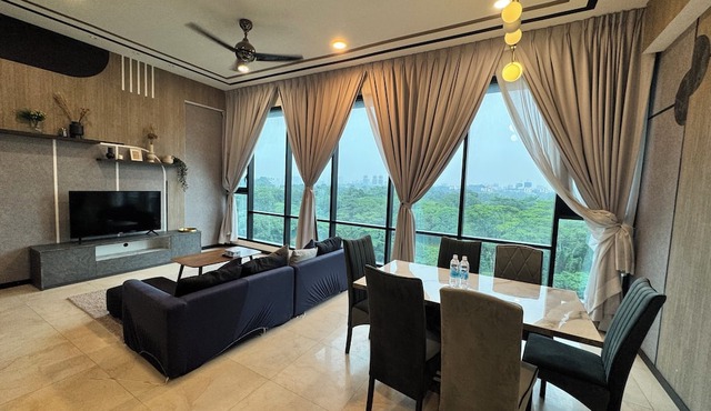 Grand Lumia Suite At Opus Residence in Kuala Lumpur