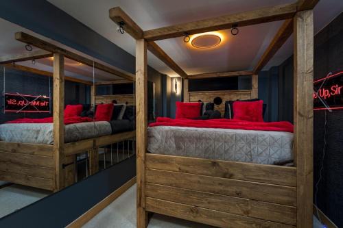 The Midnight Parlour in Leeds
